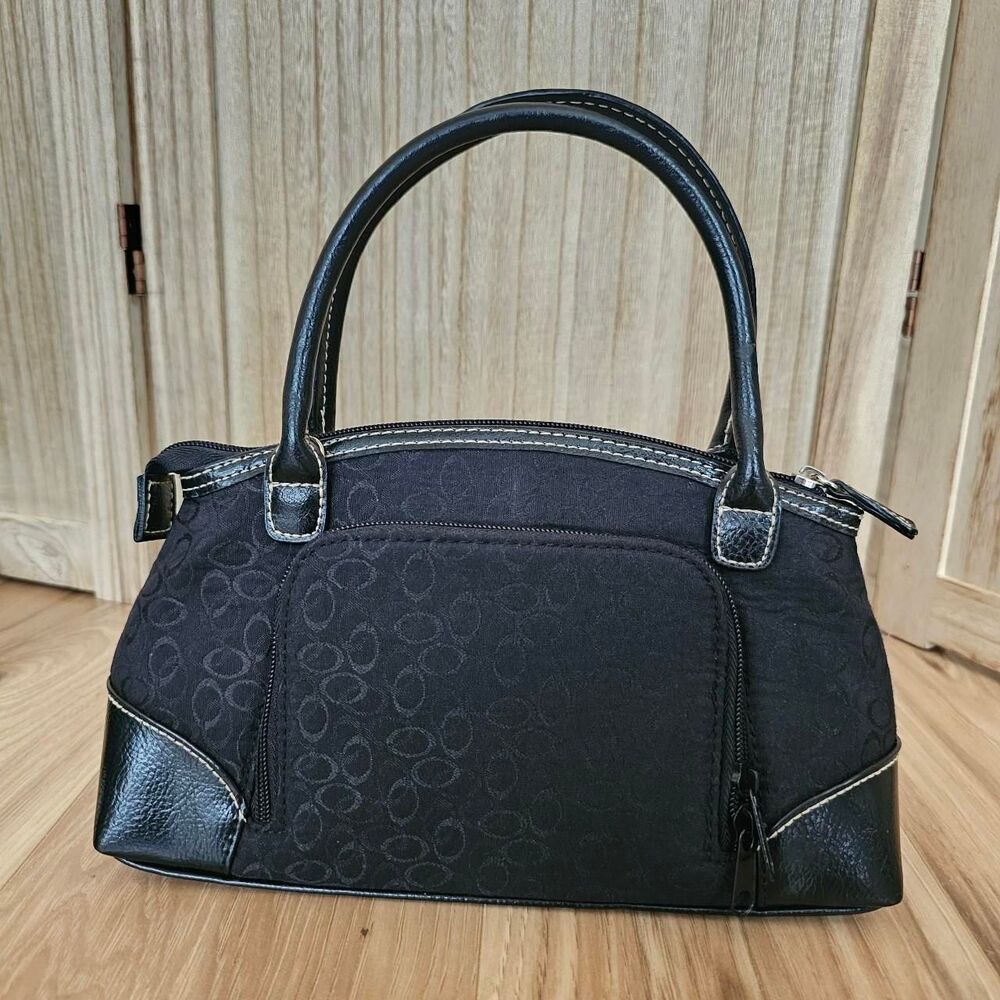 Vintage Y2K Cherokee black handbag with silver accents